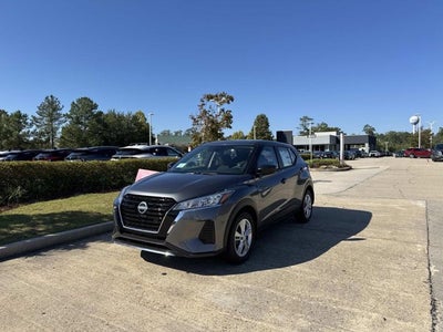 2025 Nissan Kicks Play S