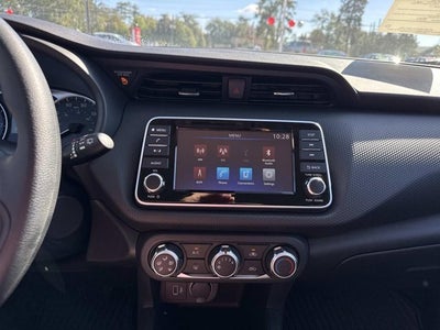 2025 Nissan Kicks Play S