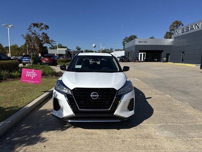 2025 Nissan Kicks Play S