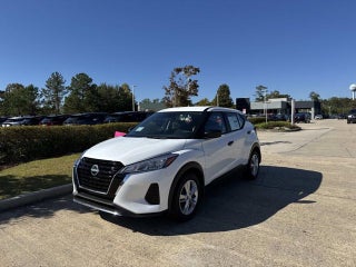 2025 Nissan Kicks Play S