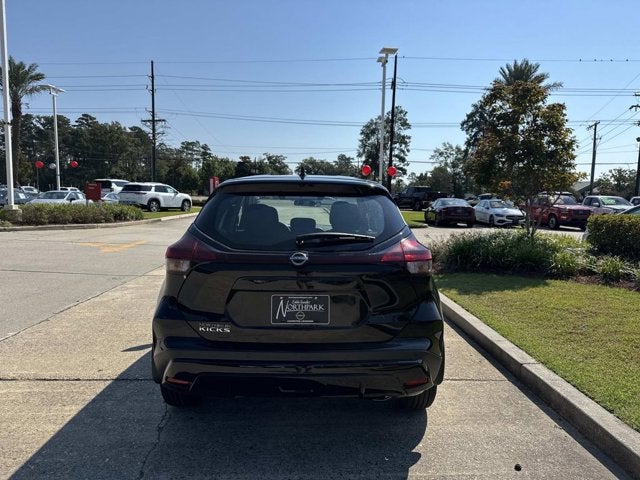 2025 Nissan Kicks Play S
