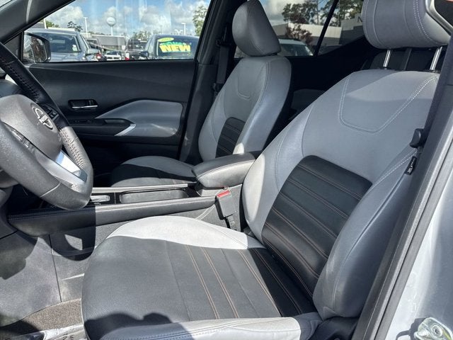 2022 Nissan Kicks SR