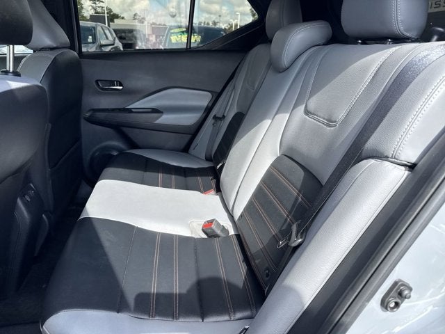 2022 Nissan Kicks SR