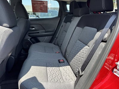 2025 Nissan Kicks SV