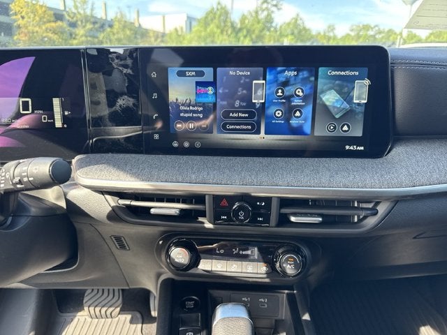 2027 Nissan Kicks SV