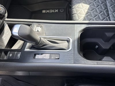 2027 Nissan Kicks SV