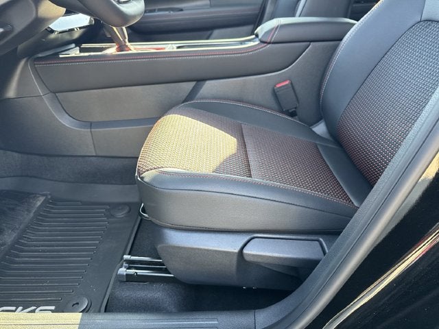 2027 Nissan Kicks SR