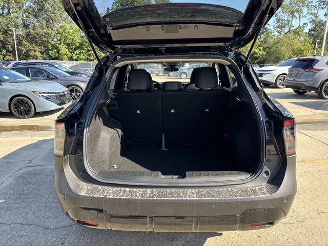 2027 Nissan Kicks SR