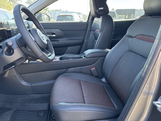 2027 Nissan Kicks SR