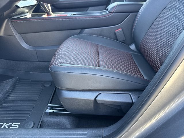 2027 Nissan Kicks SR