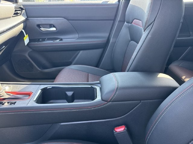 2027 Nissan Kicks SR