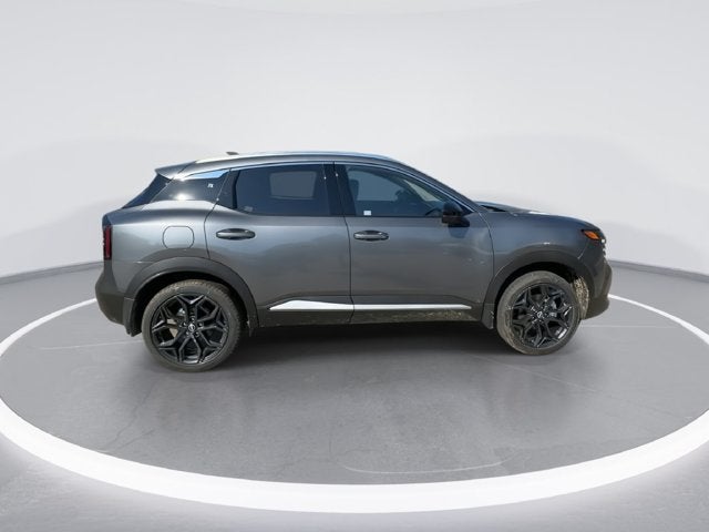 2027 Nissan Kicks SR