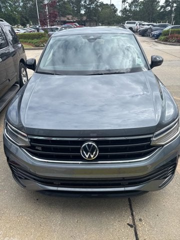 2023 Volkswagen Tiguan SE R-Line Black