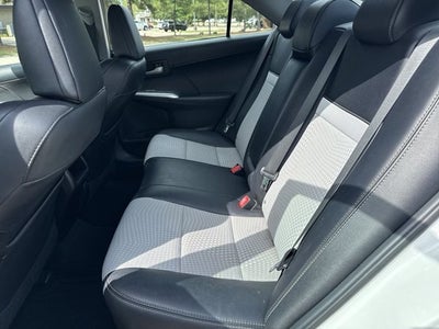 2014 Toyota Camry SE