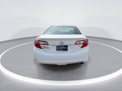 2014 Toyota Camry SE