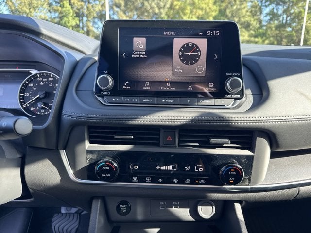 2027 Nissan Rogue SV