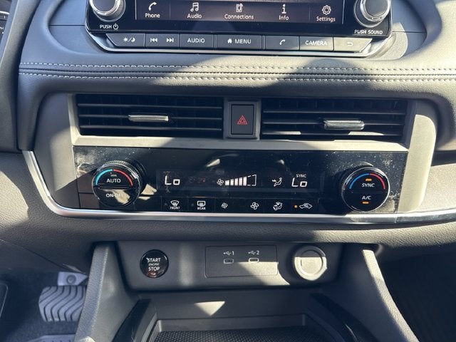 2027 Nissan Rogue SV