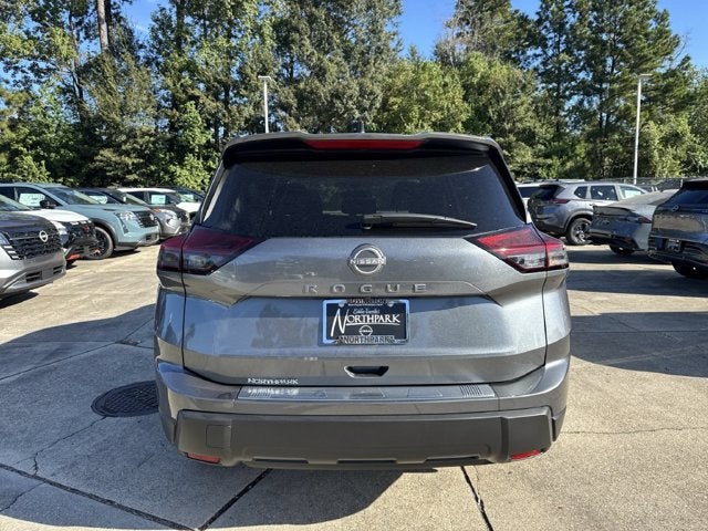 2027 Nissan Rogue SV