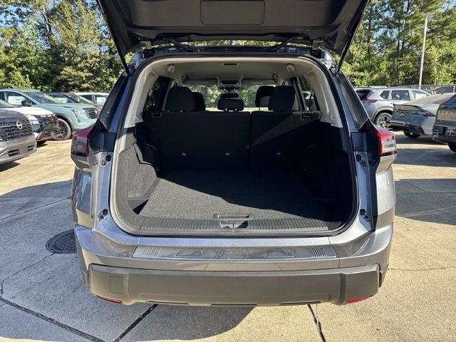 2027 Nissan Rogue SV
