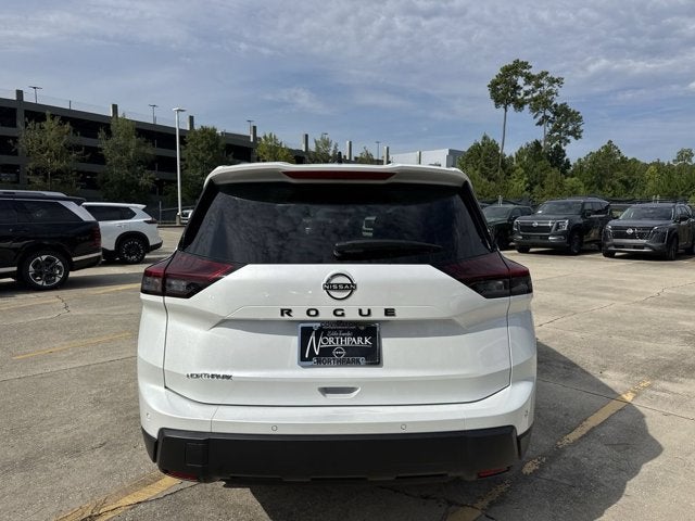 2026 Nissan Rogue Dark Armor™