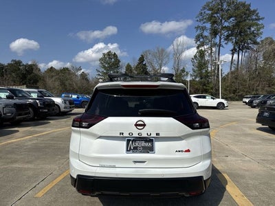 2026 Nissan Rogue Rock Creek®