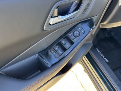 2026 Nissan Rogue Rock Creek®