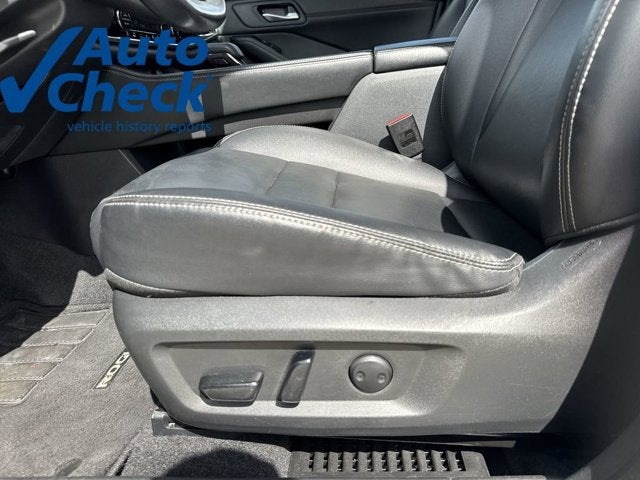 2022 Nissan Rogue SL