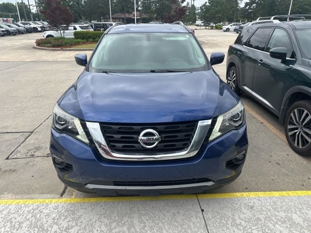 2020 Nissan Pathfinder SV