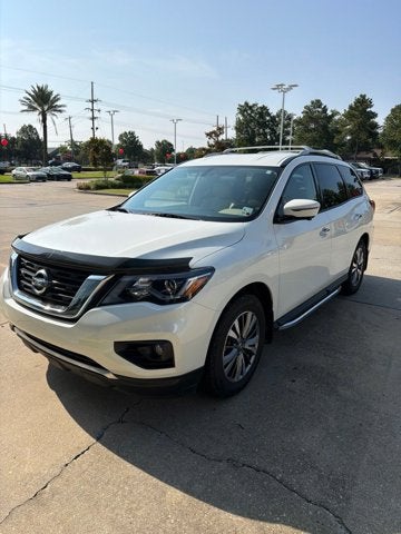 2020 Nissan Pathfinder SL