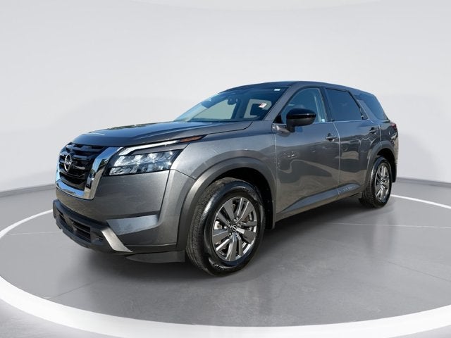2025 Nissan Pathfinder S