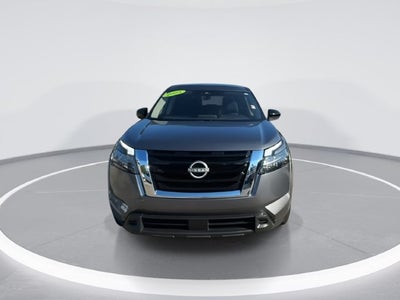 2025 Nissan Pathfinder S