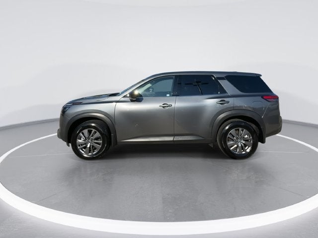 2025 Nissan Pathfinder S