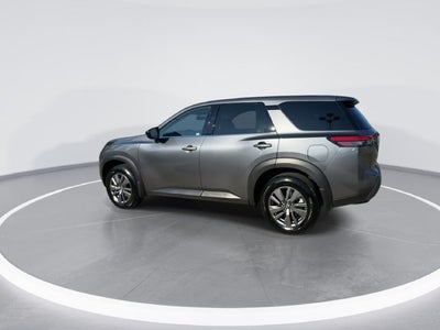 2025 Nissan Pathfinder S