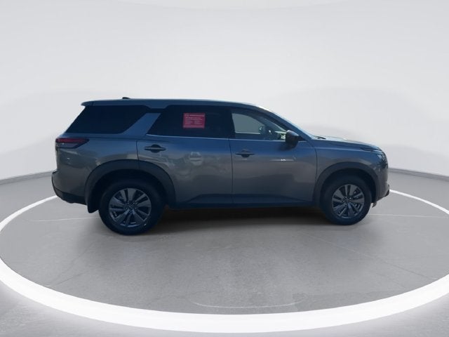 2025 Nissan Pathfinder S