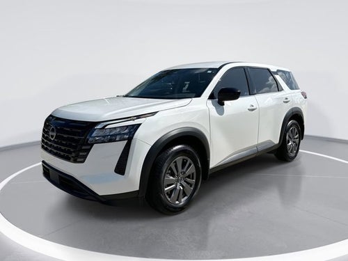 2026 Nissan Pathfinder S