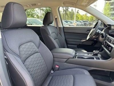 2026 Nissan Pathfinder S