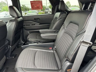 2024 Nissan Pathfinder Rock Creek®