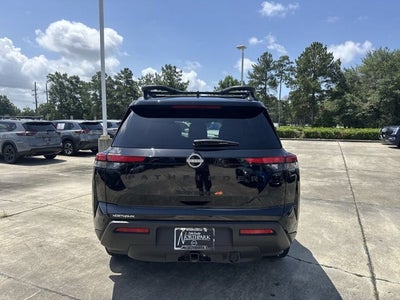 2025 Nissan Pathfinder Rock Creek®
