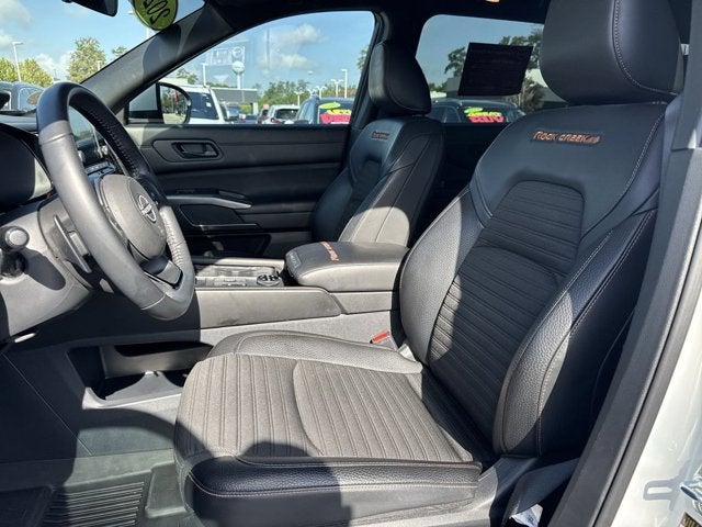 2025 Nissan Pathfinder Rock Creek®