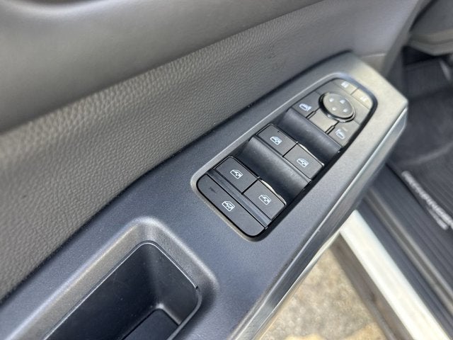 2025 Nissan Pathfinder Rock Creek®