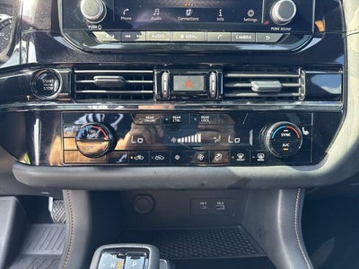 2025 Nissan Pathfinder Rock Creek®