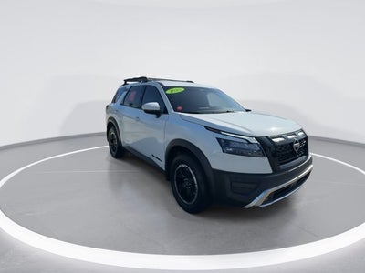 2025 Nissan Pathfinder Rock Creek®