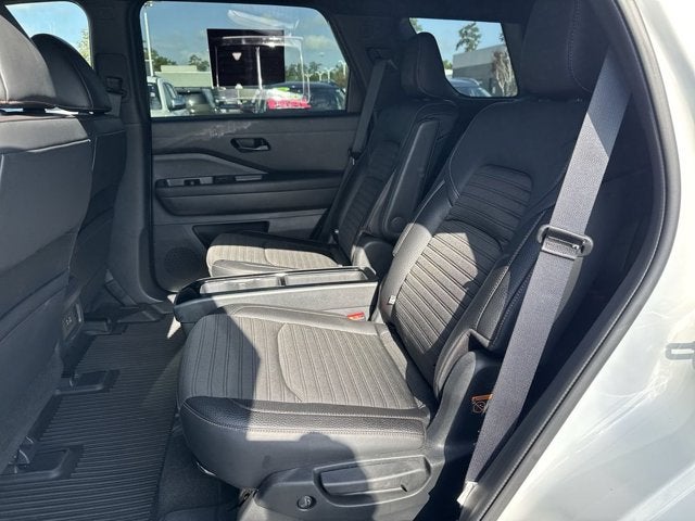 2025 Nissan Pathfinder Rock Creek®