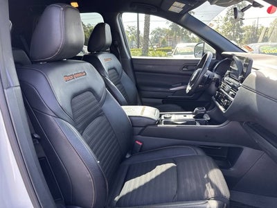 2025 Nissan Pathfinder Rock Creek®