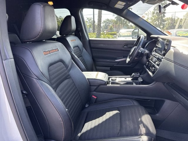 2025 Nissan Pathfinder Rock Creek®