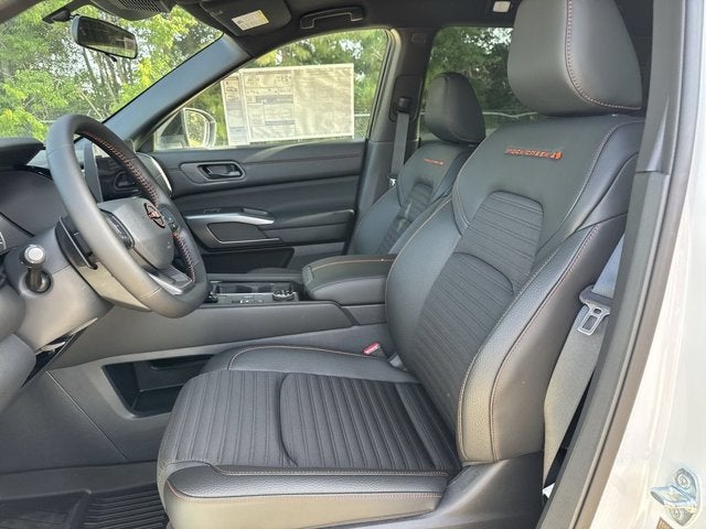 2026 Nissan Pathfinder Rock Creek®