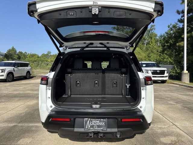 2026 Nissan Pathfinder Rock Creek®