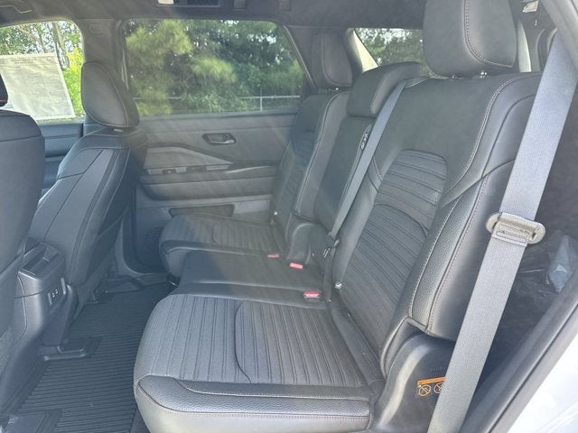 2026 Nissan Pathfinder Rock Creek®