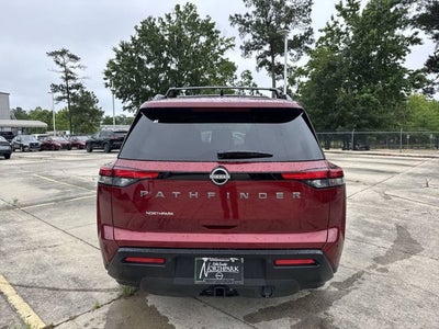 2026 Nissan Pathfinder SV