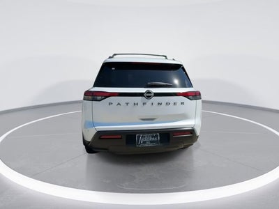 2026 Nissan Pathfinder SV